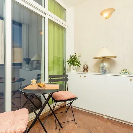 Bea Apartment